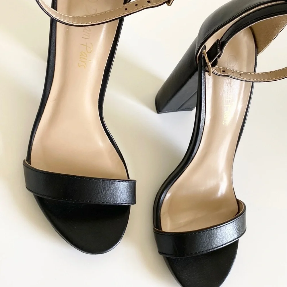 Dream Pairs Strappy/Chunky High Heels